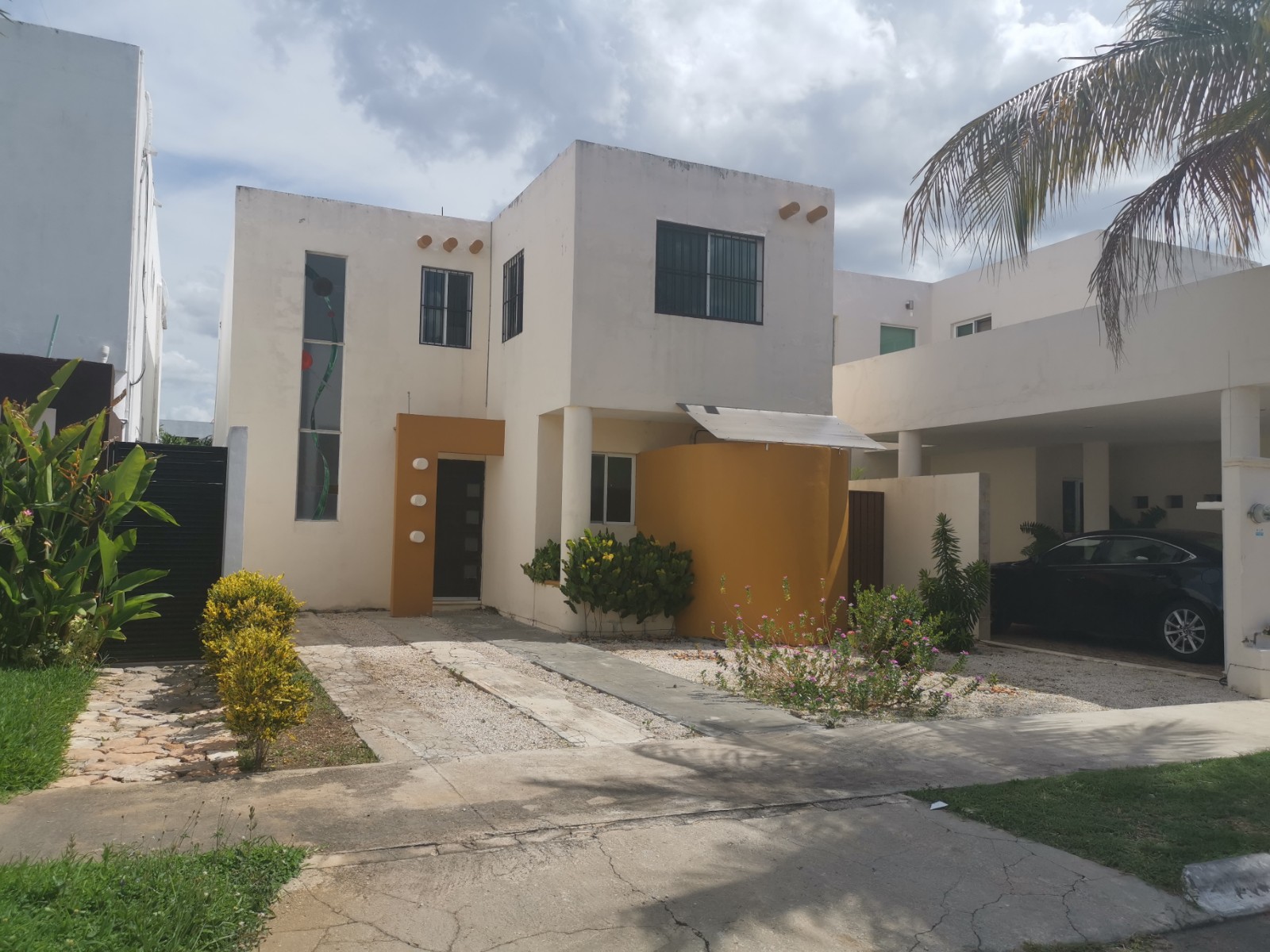 Casa en Renta Dos niveles Privada Chuburna de Hidalgo Mérida Yuc | Nahil  Alianza Inmobiliaria